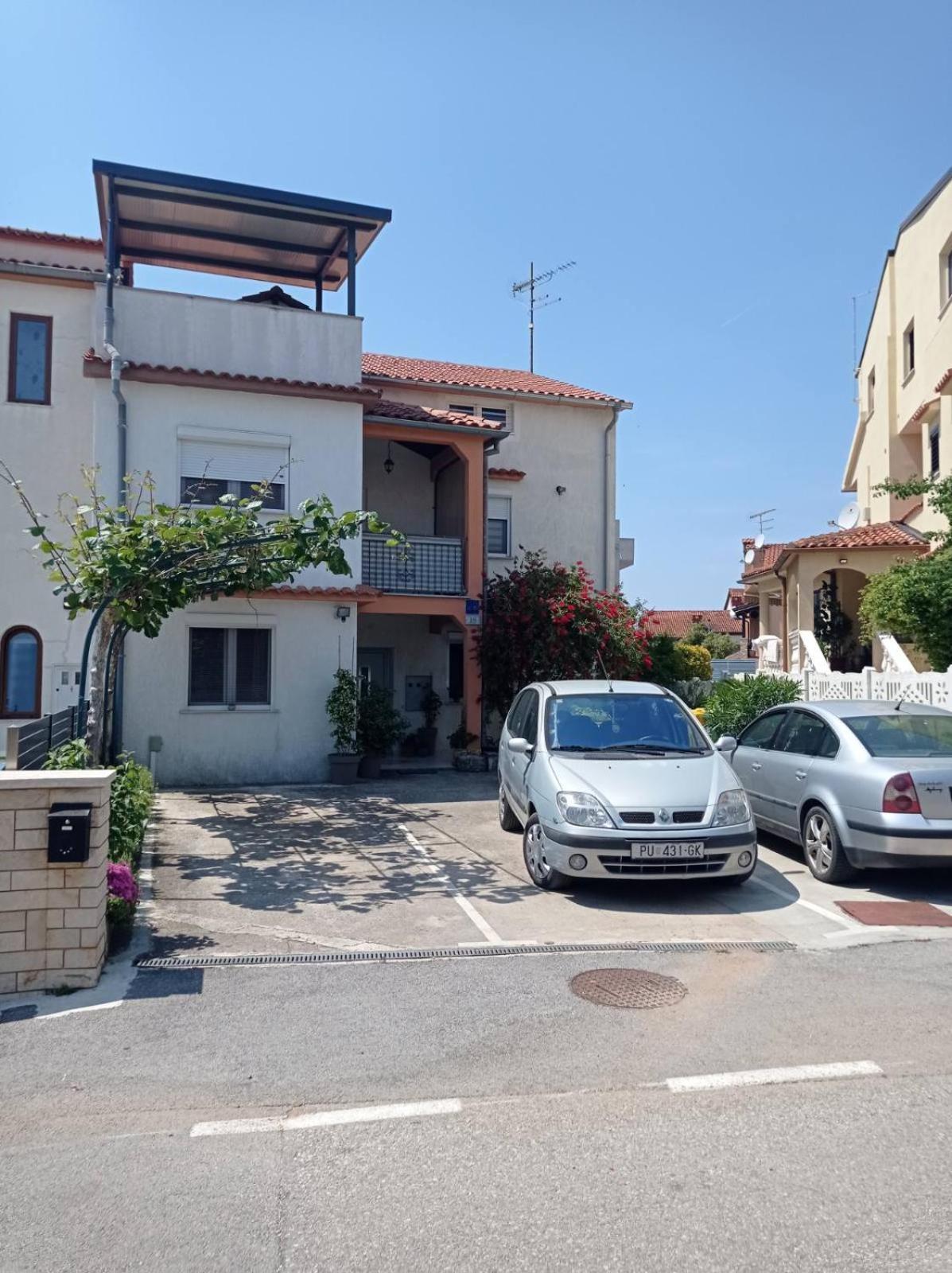Studio Apartman Sky Ρόβινι Εξωτερικό φωτογραφία