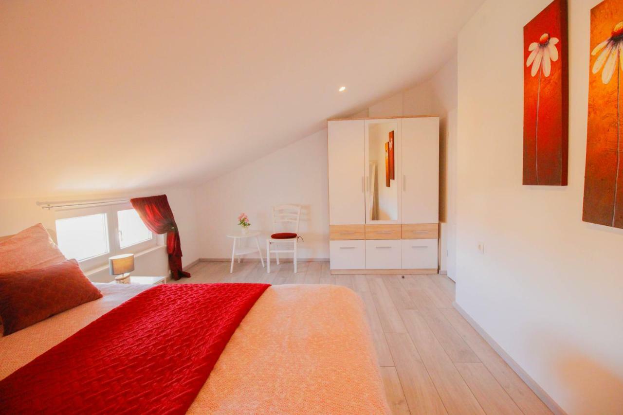 Studio Apartman Sky Ρόβινι Εξωτερικό φωτογραφία