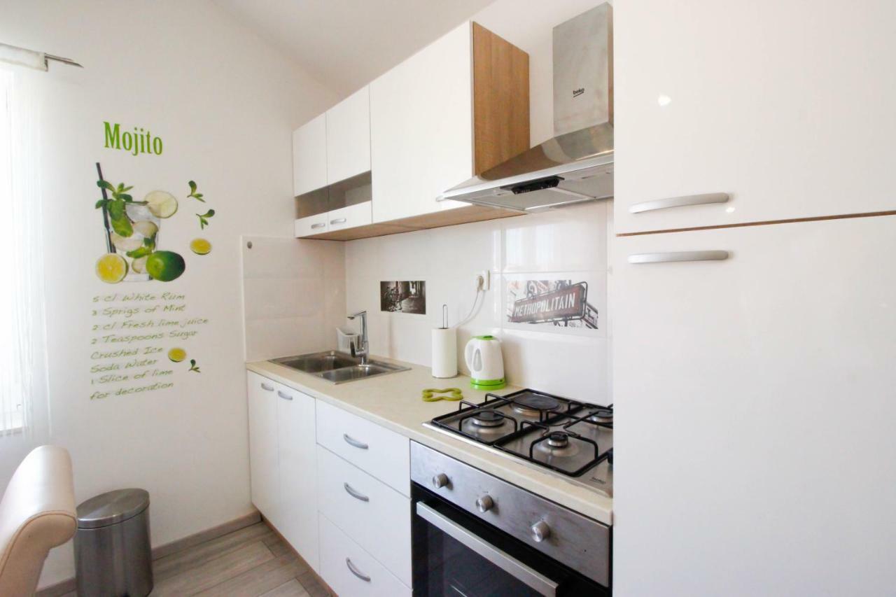 Studio Apartman Sky Ρόβινι Εξωτερικό φωτογραφία